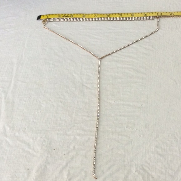 Elegant Gold and Silver color one piece Rhinestone Necklace * - Picture 2 of 5